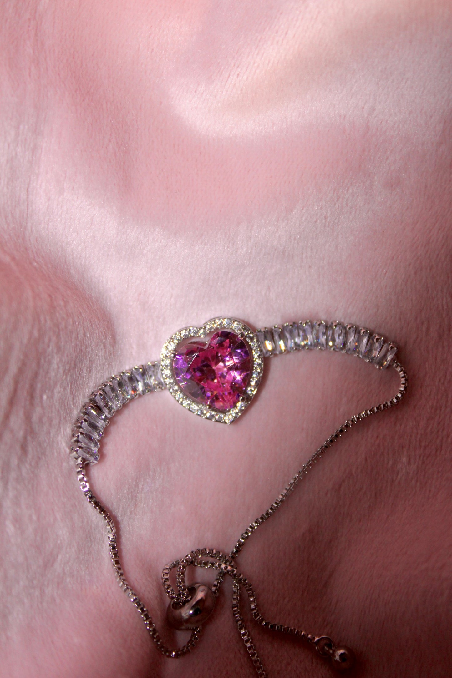 Silver Bracelet with Pink heart Adjustable