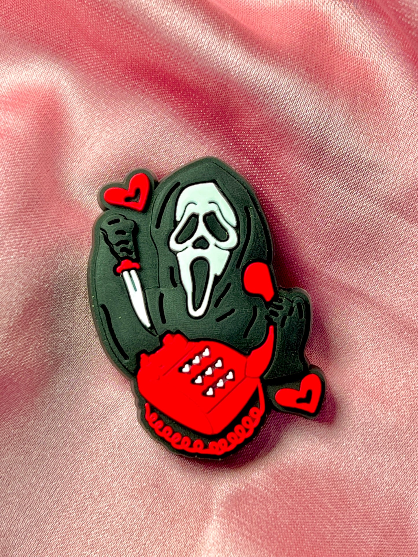 Scream face hearts/Halloween