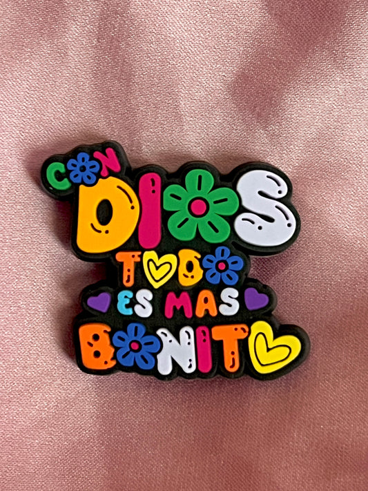 Con dios todo es mas bonito