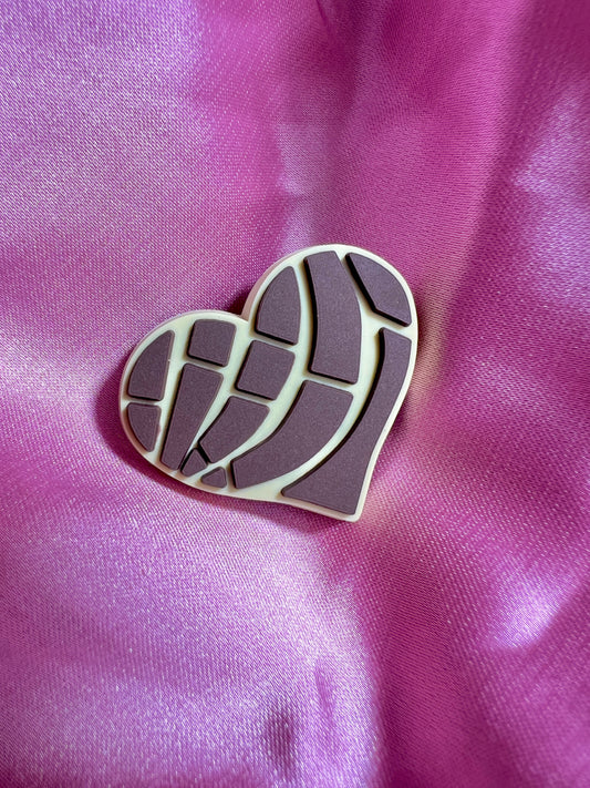 Chocolate heart concha